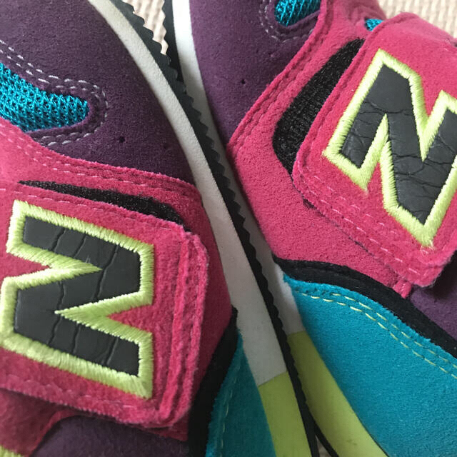 New Balance(ニューバランス)のニューバランス　996   スニーカー　16.5 キッズ/ベビー/マタニティのキッズ靴/シューズ(15cm~)(スニーカー)の商品写真