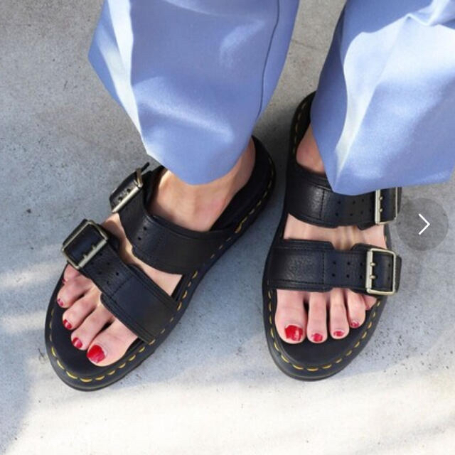 Dr.Martens (ストラップサンダル/フラットサンダル) ciaociaoibiza.com