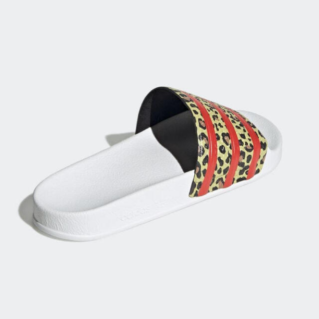 adidas アディレッタ サンダル / ADILETTE SLIDES27.5 メンズの靴/シューズ(サンダル)の商品写真