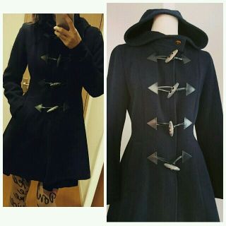 ヴィヴィアン(Vivienne Westwood) ダッフルコート(レディース)の通販