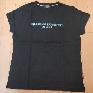 ミチコロンドン(MICHIKO LONDON)の新品未使用、MICHIKO LONDON  TシャツＬ(Tシャツ(半袖/袖なし))