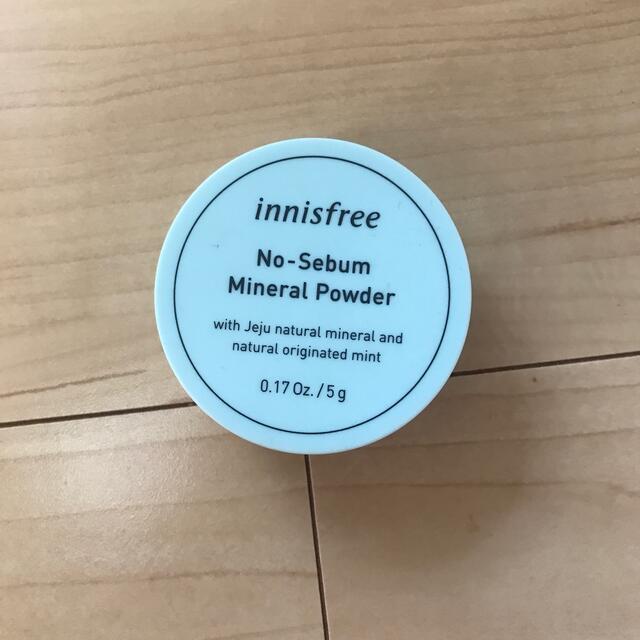 Innisfree(イニスフリー)のノーセバムミネラルパウダー コスメ/美容のベースメイク/化粧品(フェイスパウダー)の商品写真