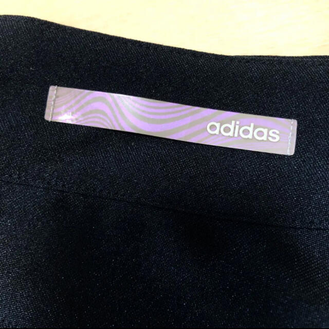 adidas(アディダス)のパンツ レディースのパンツ(カジュアルパンツ)の商品写真