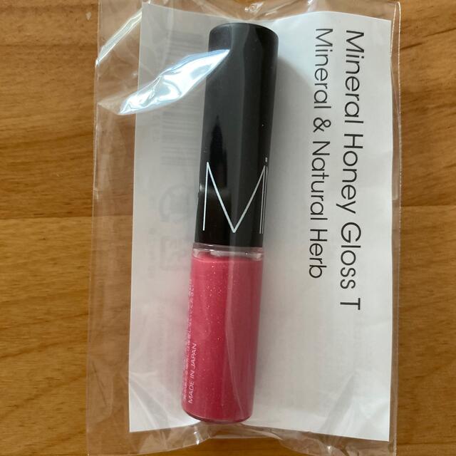 MiMC(エムアイエムシー)のmimc  ミネラルハニーグロス　107 ジュエリーピンク　ミニサイズ コスメ/美容のベースメイク/化粧品(リップグロス)の商品写真