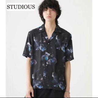 ステュディオス(STUDIOUS)のSTUDDIOUS花柄シャツ(シャツ)