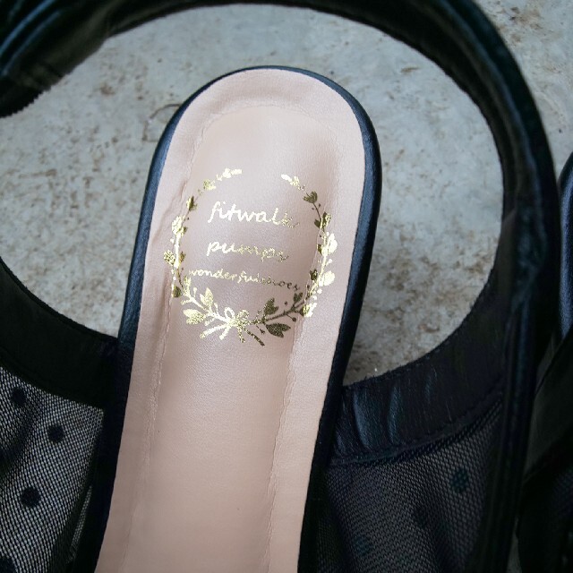 美品❗️ドットパンプス レディースの靴/シューズ(ハイヒール/パンプス)の商品写真