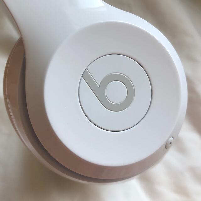 Beats by Dr Dre(ビーツバイドクタードレ)のBeats Solo3 Wireless Gloss White  スマホ/家電/カメラのオーディオ機器(ヘッドフォン/イヤフォン)の商品写真