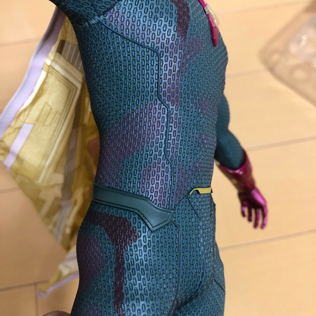 MARVEL(マーベル)のホットトイズ　ヴィジョン　中古美品 エンタメ/ホビーのフィギュア(アメコミ)の商品写真