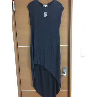 アーバンアウトフィッターズ(Urban Outfitters)の【新品】Urban Outfitters High-low Dress(ロングワンピース/マキシワンピース)