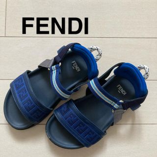 フェンディ(FENDI)のFENDI  FFロゴ　ユニセックスジュニアサンダル　EU26(サンダル)