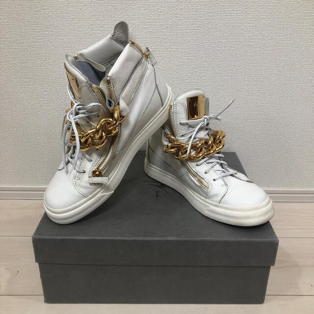 GIUZEPPE ZANOTTI(ジュゼッペザノッティ)のジュゼッペザノッティ ゴールド  チェーン ハイカット  スニーカー　美品 メンズの靴/シューズ(スニーカー)の商品写真