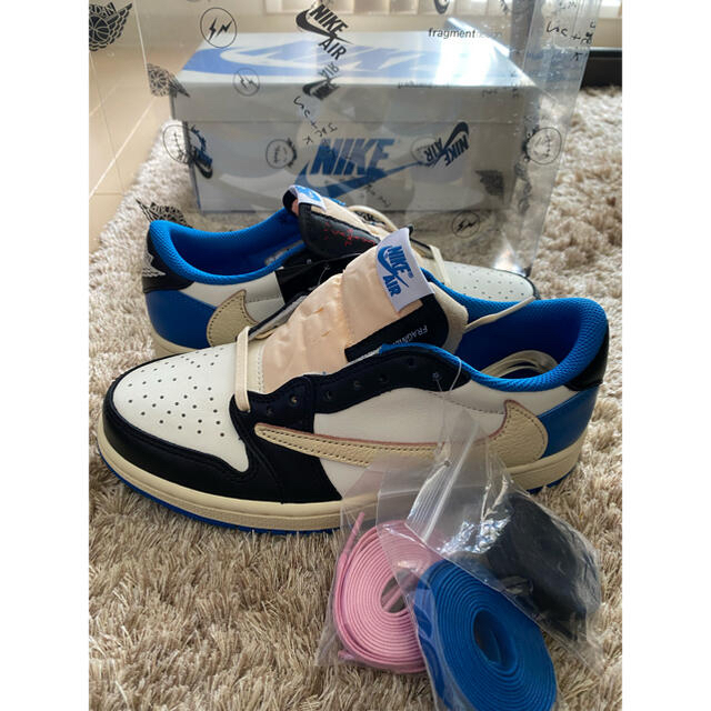 NIKE(ナイキ)のTRAVIS SCOTT×FRAGMENT×NIKE AIR JORDAN 1 メンズの靴/シューズ(スニーカー)の商品写真