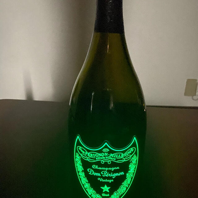 Dom Pérignon(ドンペリニヨン)のドンペリ　モエ　空ビン 食品/飲料/酒の酒(シャンパン/スパークリングワイン)の商品写真