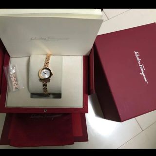 サルヴァトーレフェラガモ(Salvatore Ferragamo)のフェラガモ  腕時計　美品ピンクゴールド(腕時計)