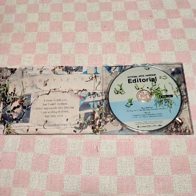 Editorial（Blu-ray Disc付）オリジナルステッカー付き エンタメ/ホビーのCD(ポップス/ロック(邦楽))の商品写真
