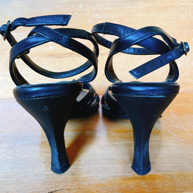 DIANA(ダイアナ)のダイアナ　サンダル　23センチ レディースの靴/シューズ(サンダル)の商品写真