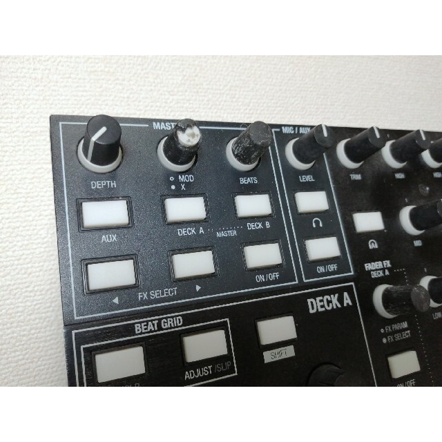 Novation Twitch 4