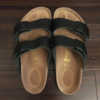 ビルケンシュトック(BIRKENSTOCK)のビルケン/アリゾナ/ビルケンシュトック/黒/39(サンダル)