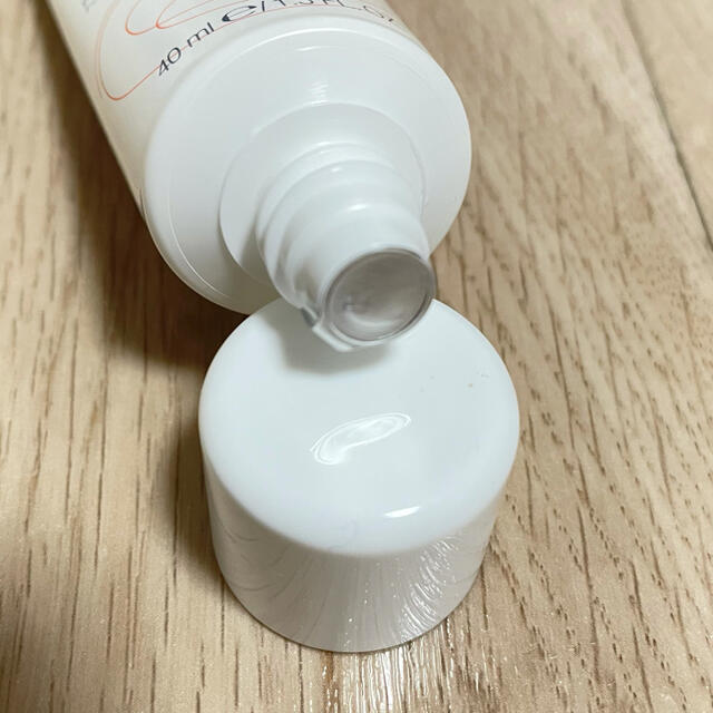 Avene(アベンヌ)のアベンヌ イドランス Rリッチ クリーム 40ml コスメ/美容のスキンケア/基礎化粧品(フェイスクリーム)の商品写真