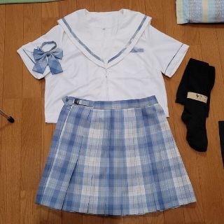 なんちゃって制服(ひざ丈スカート)