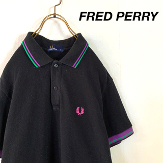 フレッドペリー(FRED PERRY)の【美品】FRED PERRY フレッドペリー ライン ポロシャツ(ポロシャツ)