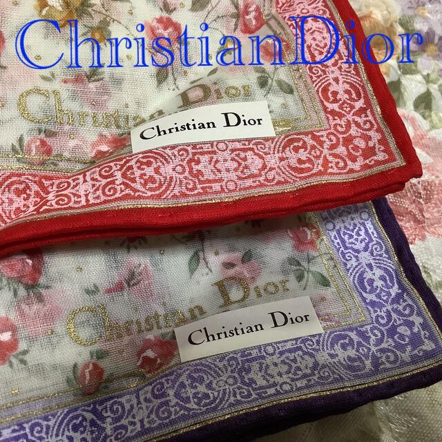 Christian Dior(クリスチャンディオール)のクリスチャンディオール　CD ハンカチ　色違い2枚　未使用品　 レディースのファッション小物(ハンカチ)の商品写真