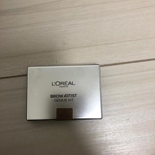 ロレアルパリ(L'Oreal Paris)の専用(パウダーアイブロウ)