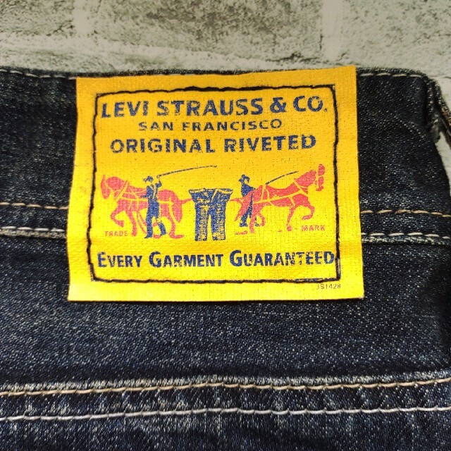 Levi's(リーバイス)の【新品】リーバイス　ストラウス　スカート　ジーンズ　XS　レディース　タグ付き レディースのスカート(ひざ丈スカート)の商品写真