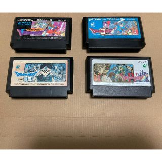 ファミリーコンピュータ(ファミリーコンピュータ)のドラゴンクエストⅠ〜IV セット(家庭用ゲームソフト)