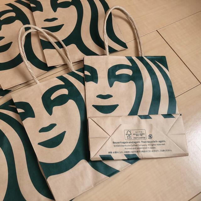 Starbucks Coffee(スターバックスコーヒー)のSTARBUCKS☆紙袋（ミニ）6枚 エンタメ/ホビーのコレクション(その他)の商品写真