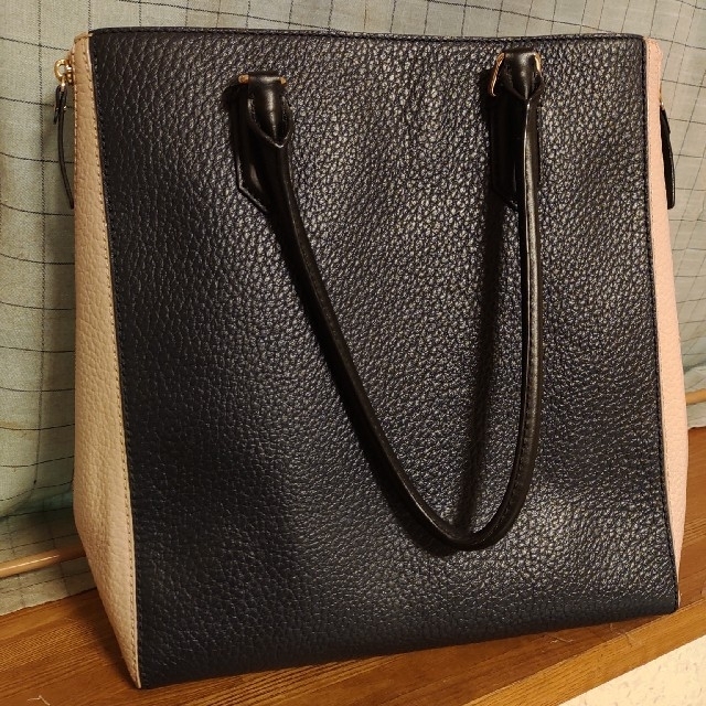 kate spade new york(ケイトスペードニューヨーク)のkate spade のトートバッグ レディースのバッグ(トートバッグ)の商品写真