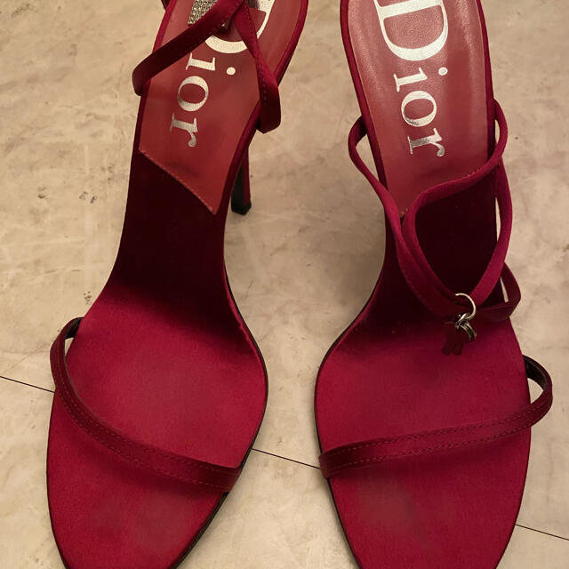 Christian Dior(クリスチャンディオール)のディオール　シルクシャンタンサンダル　美品　23 23.5 レディースの靴/シューズ(サンダル)の商品写真