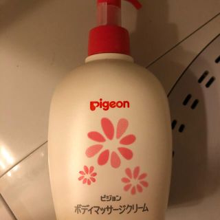 ピジョン(Pigeon)の専用★新品未使用　ピジョン　マッサージクリーム(妊娠線ケアクリーム)