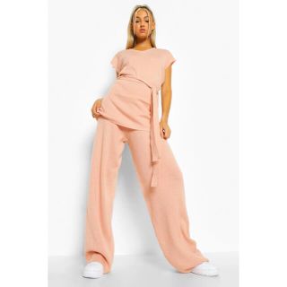 ブーフー(boohoo)の新品未使用タグ付き❤︎セットアップ(その他)