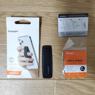 Spigen スマホバンド AMP00364 ブラック(ストラップ/イヤホンジャック)