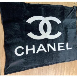 シャネル 毛布の通販 10点 Chanelのインテリア 住まい 日用品を買うならラクマ