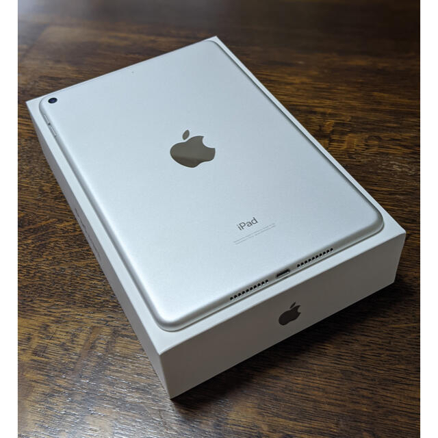 Apple(アップル)のiPad mini5（第5世代）64GB Wi-Fi スペースグレイ 付属品完備 スマホ/家電/カメラのPC/タブレット(タブレット)の商品写真