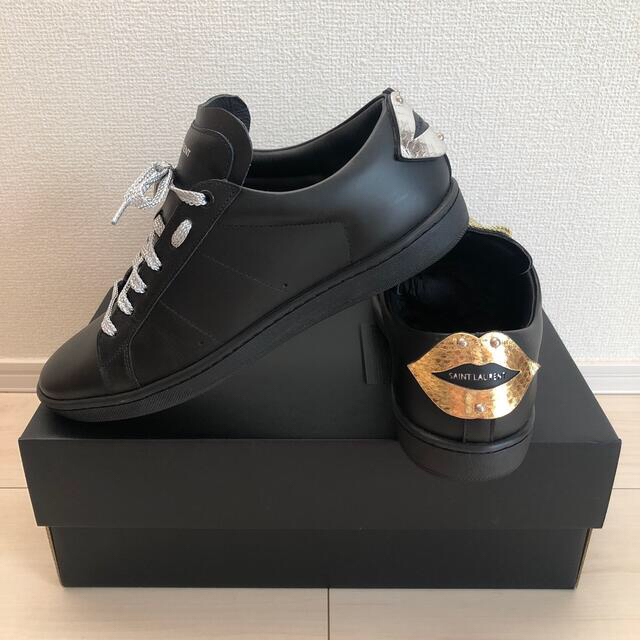 Saint Laurent(サンローラン)のサンローラン　リップ　シルバー　ゴールド　レア　スニーカー　美品 メンズの靴/シューズ(スニーカー)の商品写真