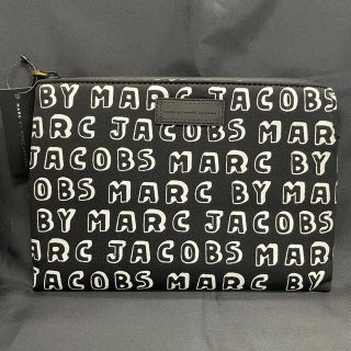 マークバイマークジェイコブス(MARC BY MARC JACOBS)の新品★ MARC BY MARC JACOBSマークジェイコブス　ポーチ(ポーチ)