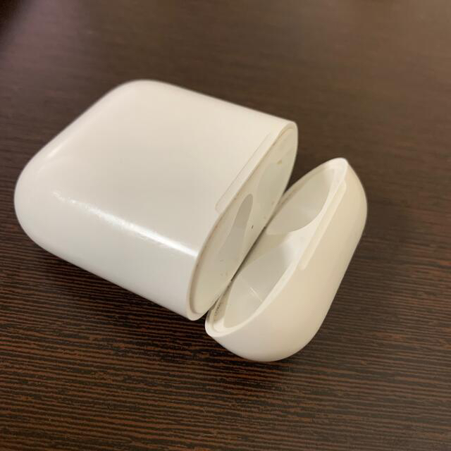 エアーポッズ 第二世代 充電器 Apple AirPods 充電ケース　正規品