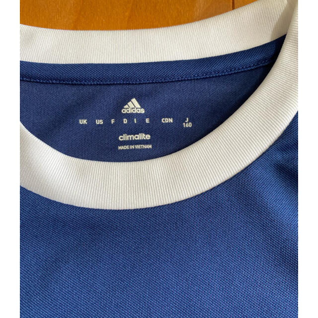 adidas(アディダス)のアディダス　シャツ　 Tシャツ キッズ/ベビー/マタニティのキッズ服男の子用(90cm~)(Tシャツ/カットソー)の商品写真