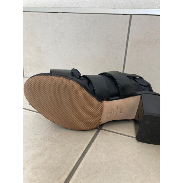誠実 ターンロック 美品 サンダル