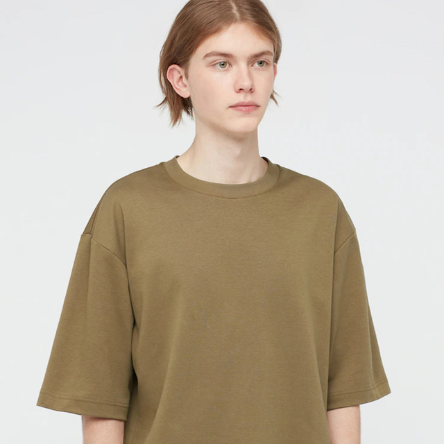UNIQLO(ユニクロ)のエアリズムコットンオーバーサイズTシャツ（5分袖）  メンズのトップス(Tシャツ/カットソー(半袖/袖なし))の商品写真
