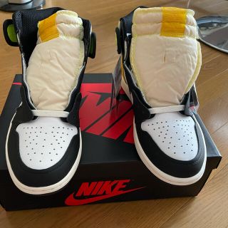 ナイキ(NIKE)のNIKE AIR JORDAN 1 エアジョーダン1 ボルトゴールド(スニーカー)