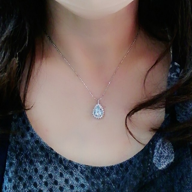 Pt900 & Pt850⚪しずく💧天然アクアマリン✨ダイヤ✨綺麗ネックレス