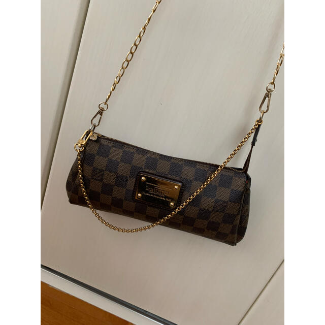 LOUIS VUITTON(ルイヴィトン)のLOUIS VUITTON・エヴァ・確実本物・ショルダーバッグ・ソフィーダミエ レディースのバッグ(ショルダーバッグ)の商品写真