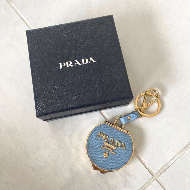 プラダ キーホルダー / PRADA MINI ROUND KEY CHAIN