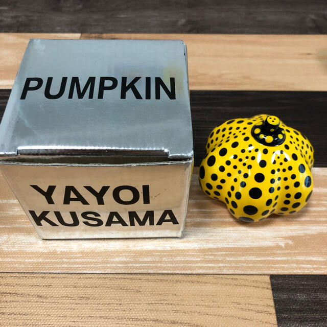 草間彌生　かぼちゃ　PUMPKIN　ペーパーウェイトPUMPKIN