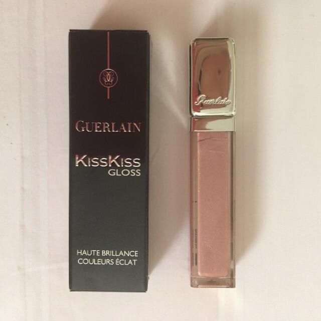 GUERLAIN(ゲラン)の【最終値下げ】未使用GUERLAIN💄ゲラン💄キスキスグロス💄848 コスメ/美容のベースメイク/化粧品(リップグロス)の商品写真