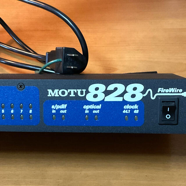 MOTU モツ 828  Fire Wire  オーディオ インターフェイス 1